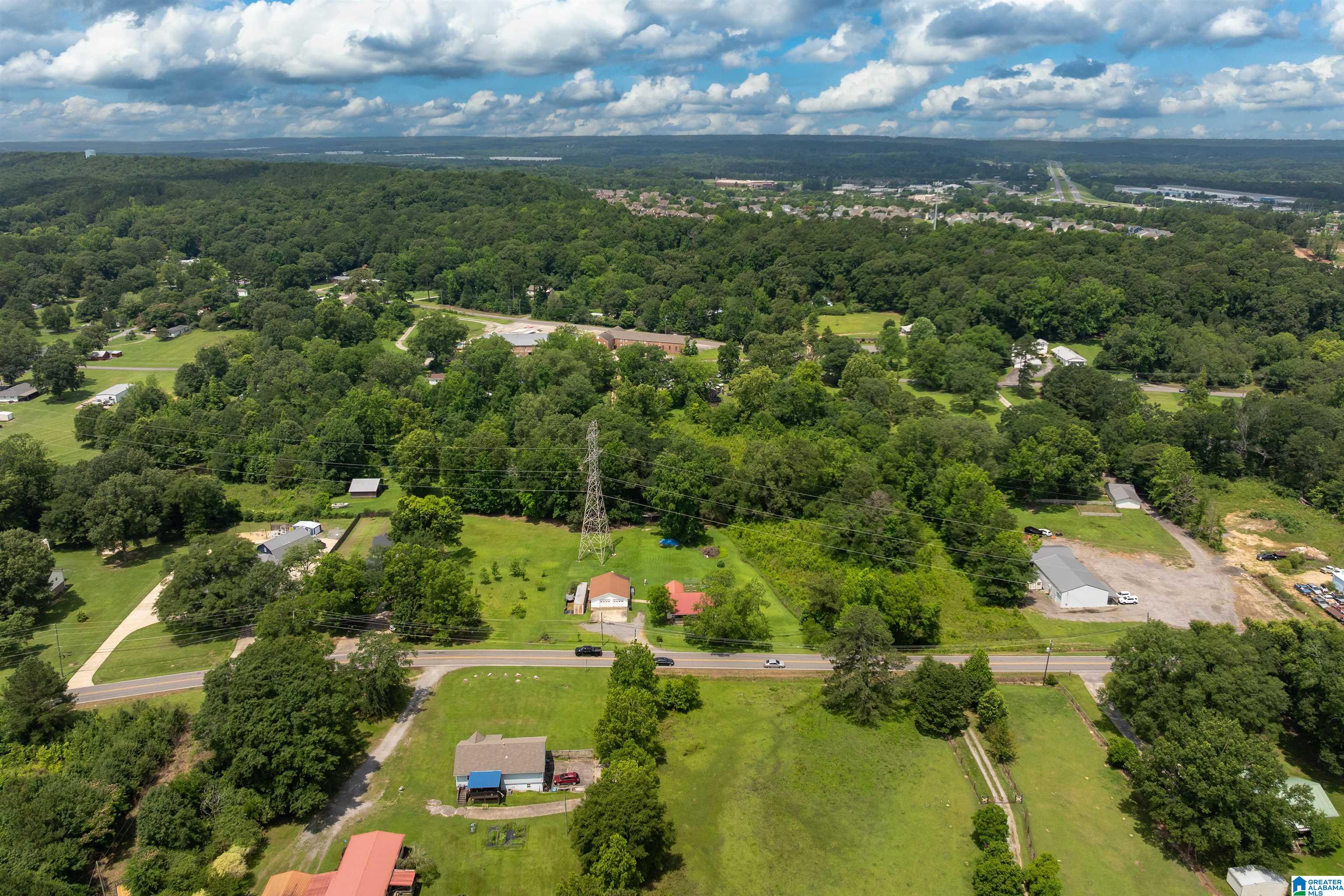 6185 Pocahontas Road Bessemer, AL 35022 - Photo 6 of 37