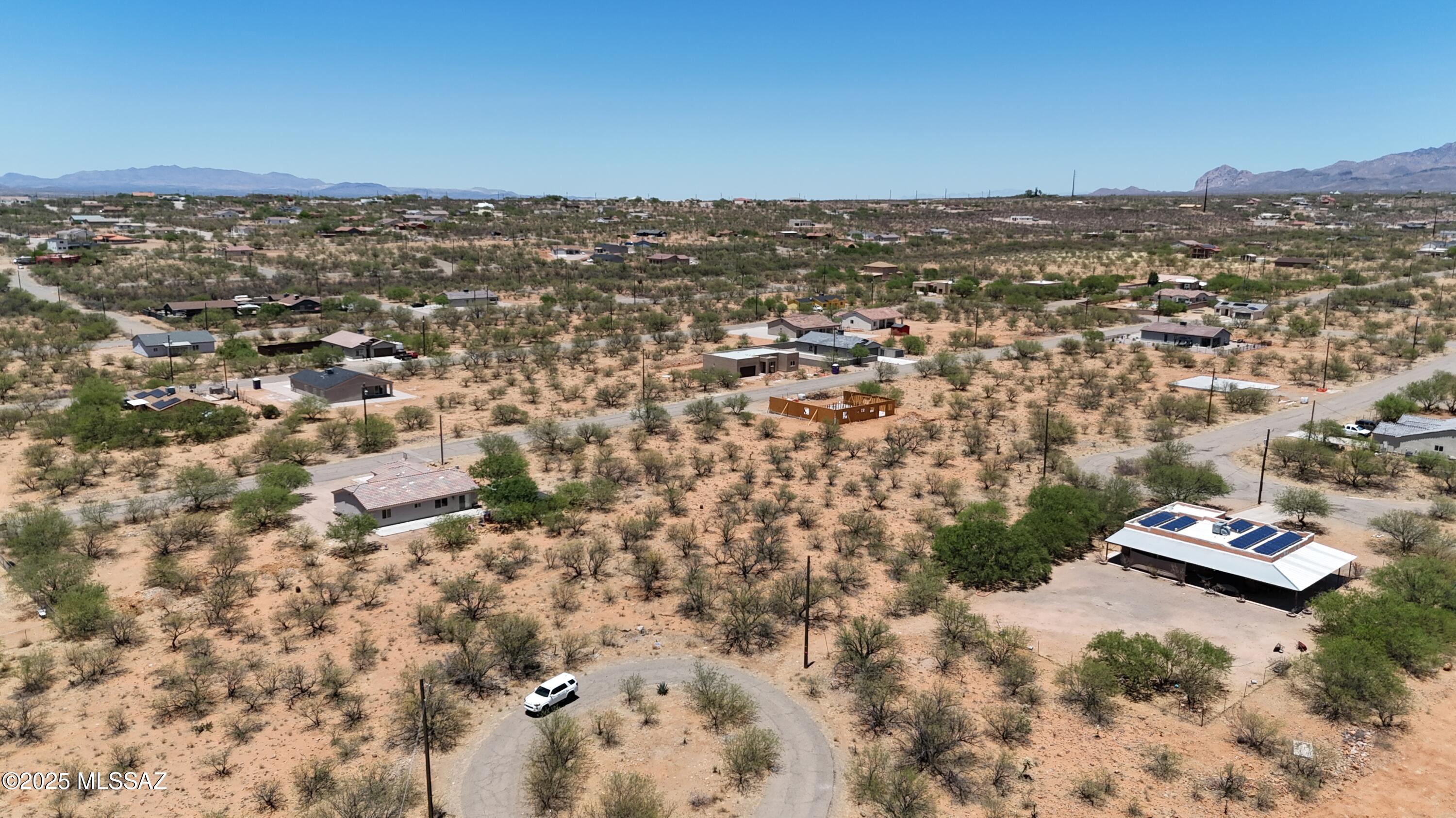 1734 Capri Court, Unit 42 Rio Rico, AZ 85648 - Photo 3 of 13