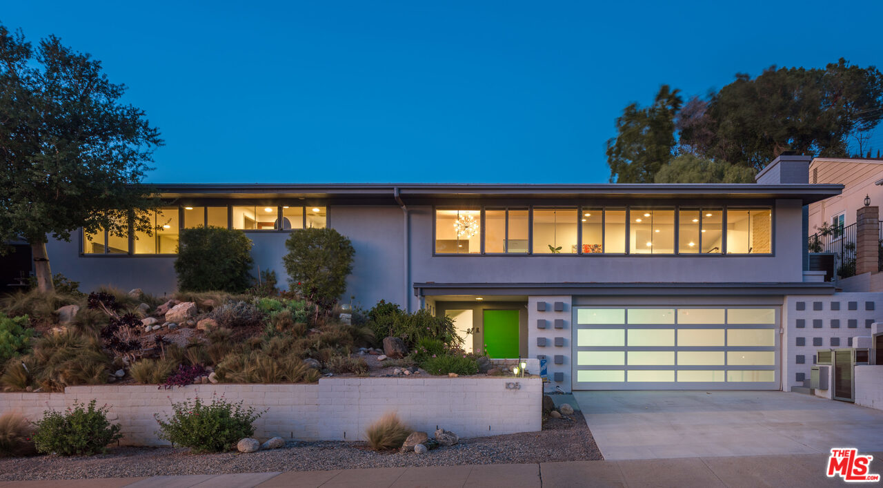 105 West Kenneth Road Glendale, CA 91202 - Photo 29 of 30