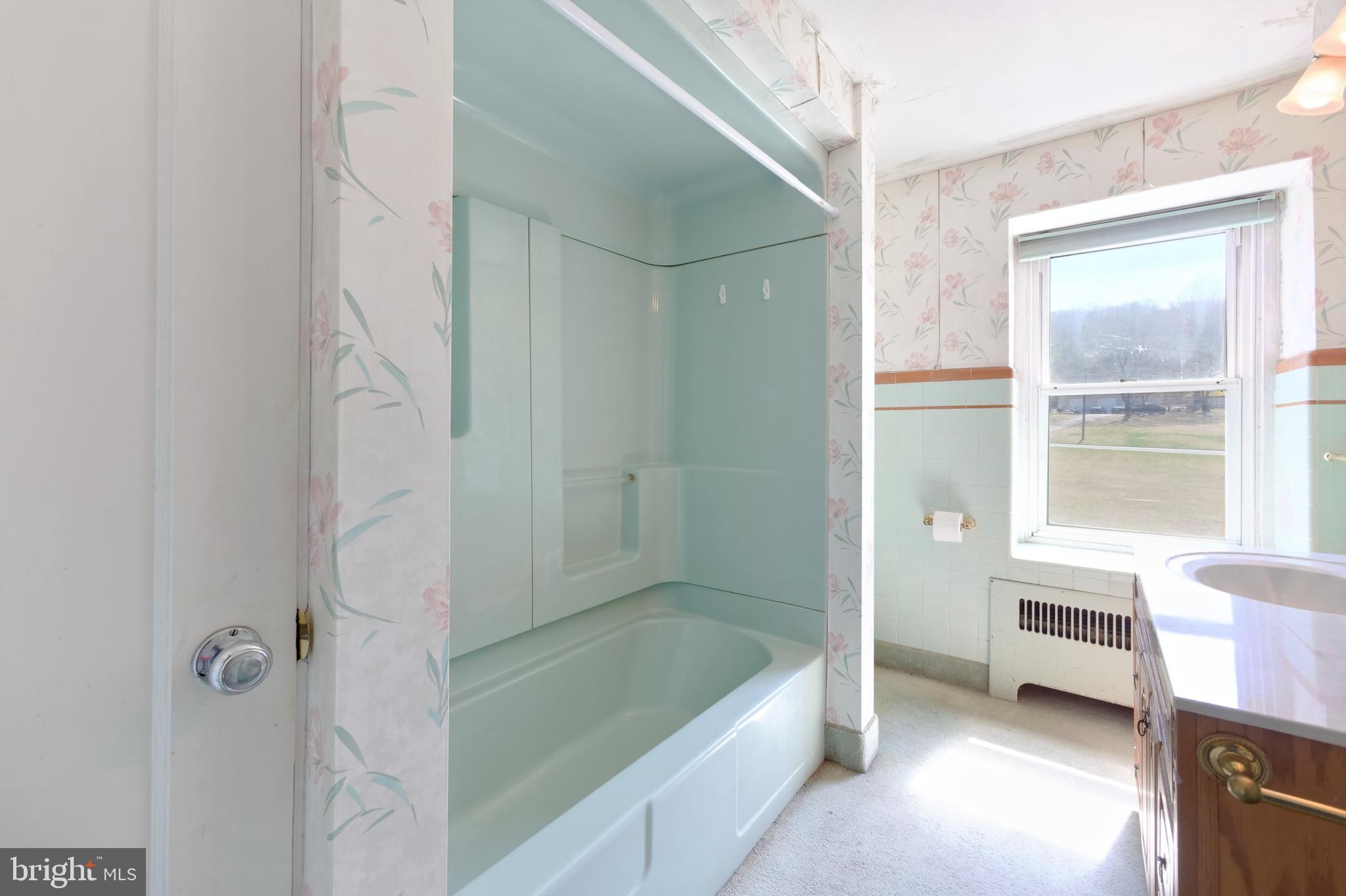 3887 Kozy Korner Road Center Valley, PA 18034 - Photo 19 of 27 Gallery Image 19