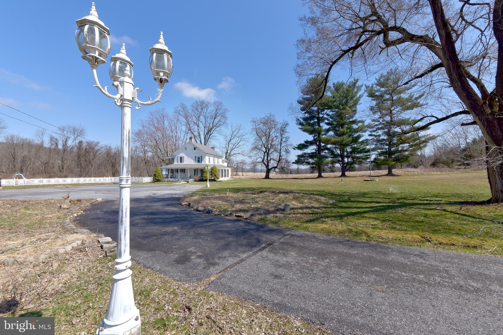 3887 Kozy Korner Road Center Valley, PA 18034 - Photo 26 of 27 Gallery Image 26