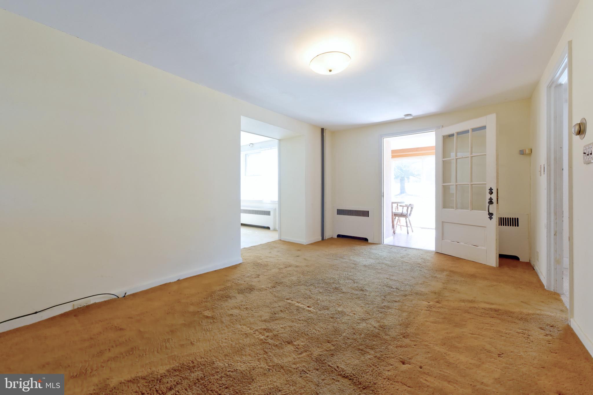 3887 Kozy Korner Road Center Valley, PA 18034 - Photo 7 of 27 Gallery Image 7