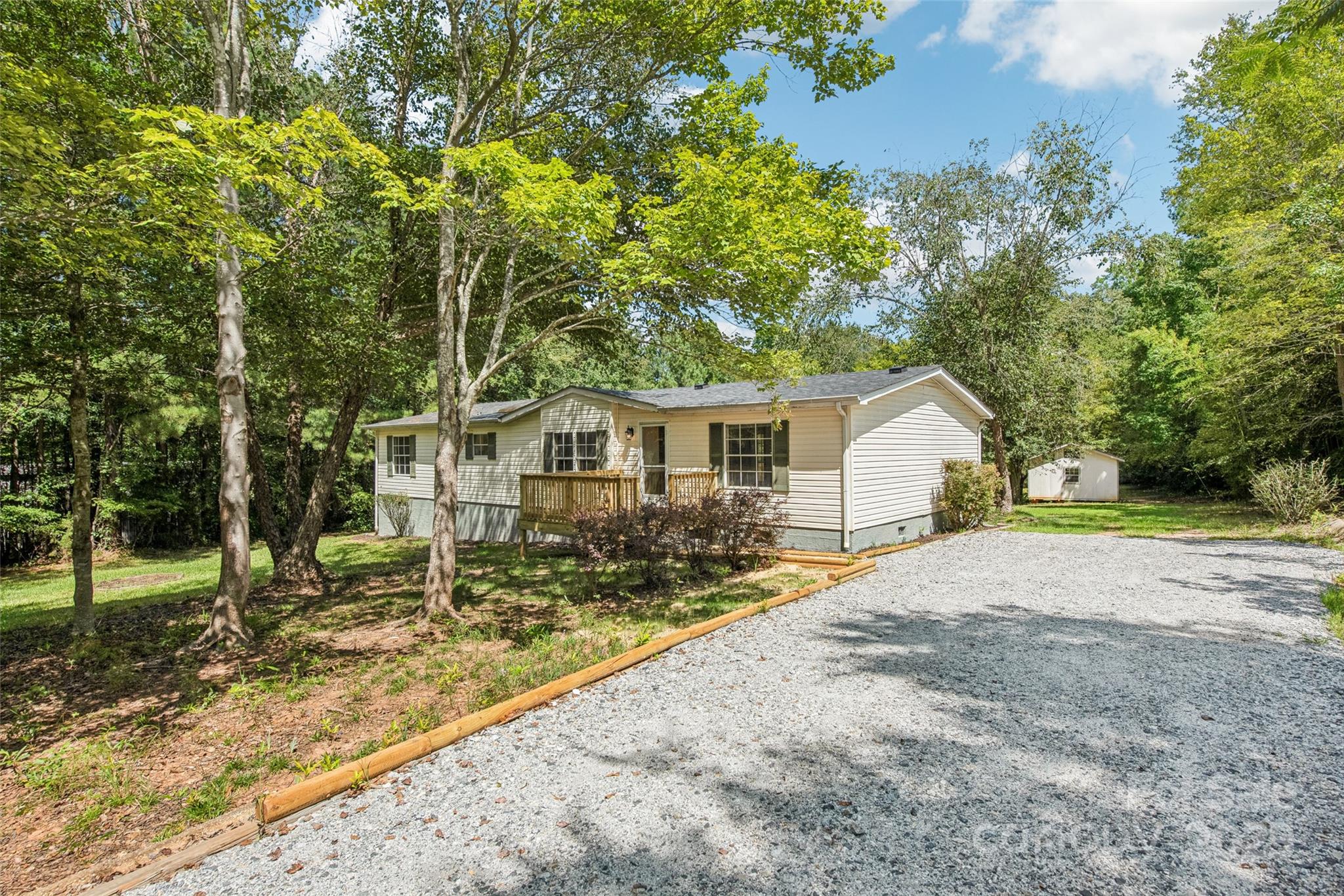 208 Davidson Ridge Road York, SC 29745 - Photo 1 of 40 Gallery Image 1