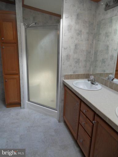6003 Corey Way Hurlock, MD 21643 - Photo 15 of 27 Bath (Master)