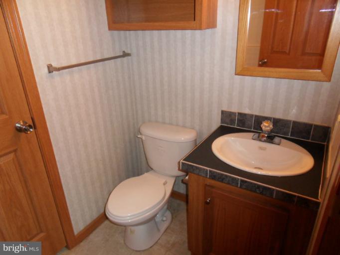 6003 Corey Way Hurlock, MD 21643 - Photo 20 of 27 Bath