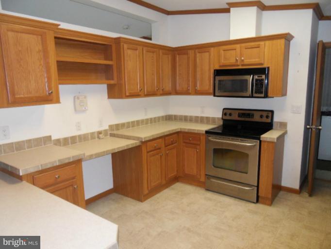 6003 Corey Way Hurlock, MD 21643 - Photo 5 of 27 Kitchen