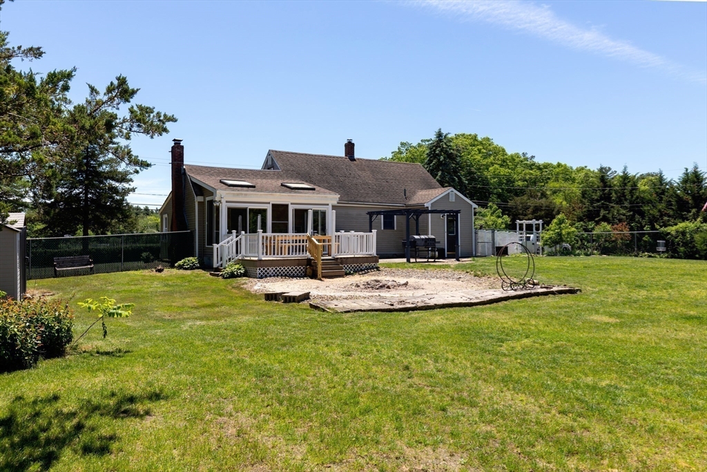 189 Blackmore Pond Road Wareham, MA 02576 - Photo 32 of 41