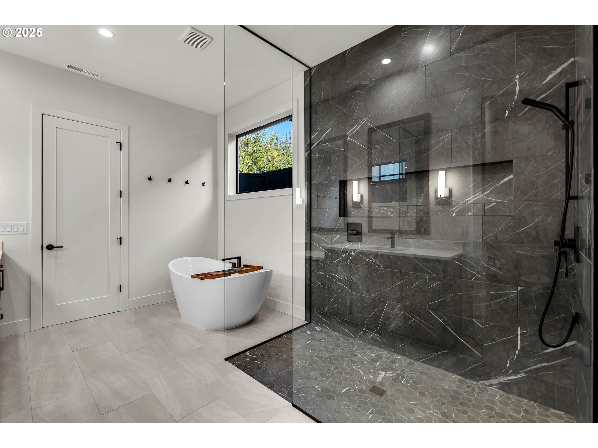 17805 Northeast 25th Avenue Ridgefield, WA 98642 - Photo 31 of 48