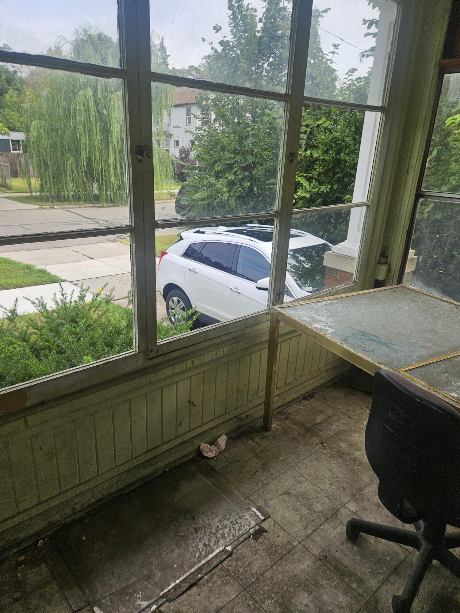 689 Webb Street Detroit, MI 48202 - Photo 24 of 64 Resized_20250813_100549(0)