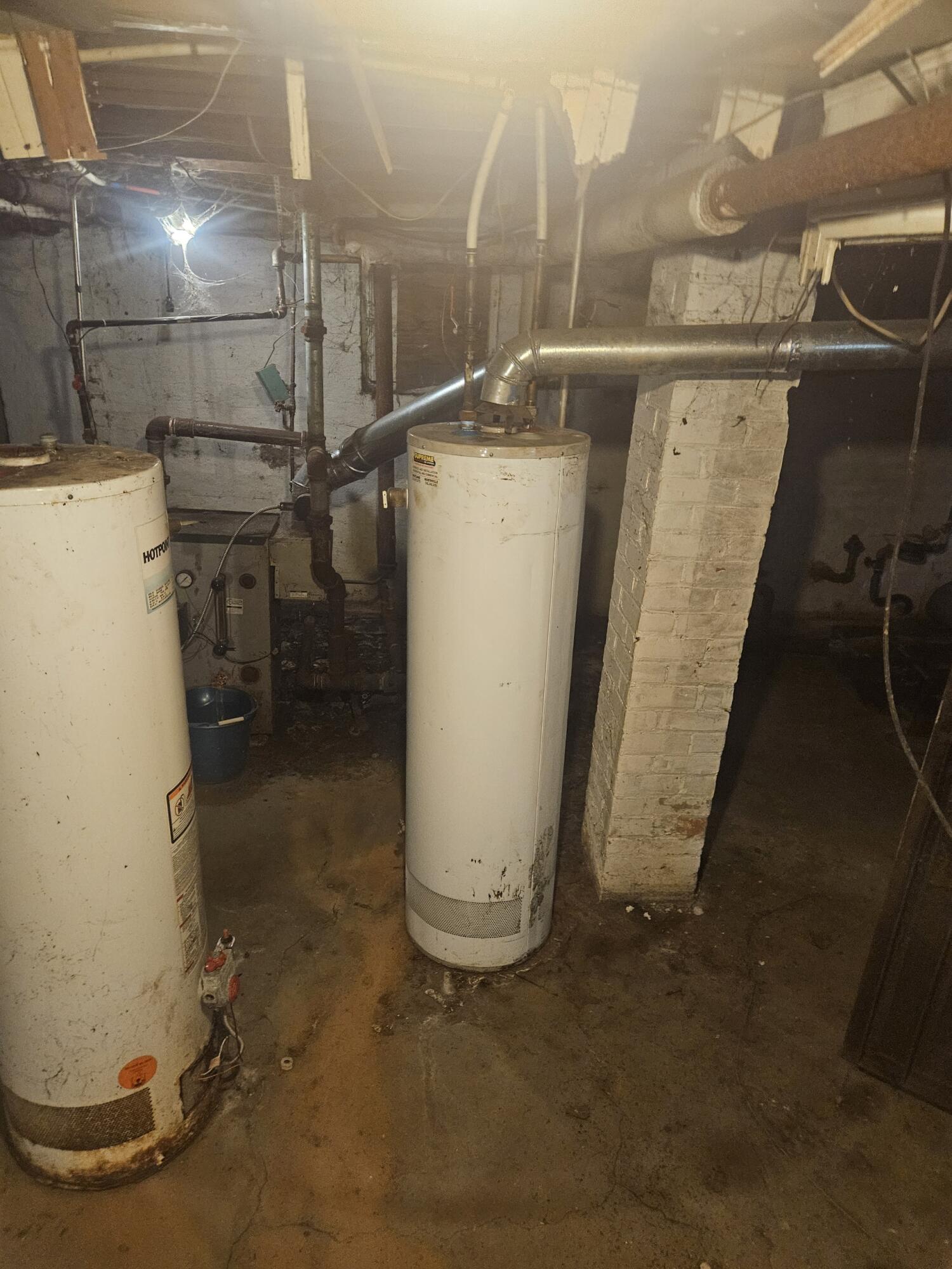 689 Webb Street Detroit, MI 48202 - Photo 55 of 64 Resized_20250813_100458