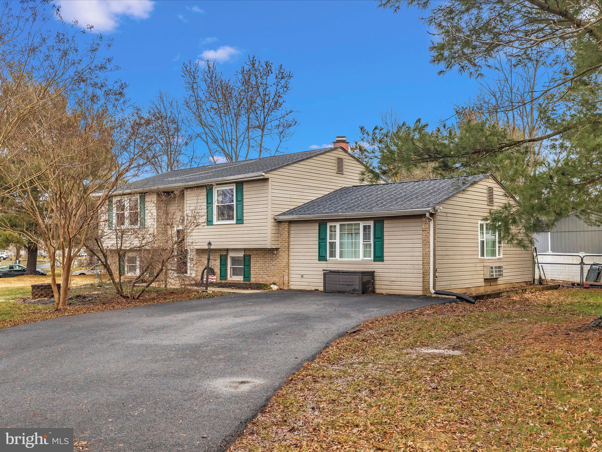 19017 Wootton Avenue Poolesville, MD 20837 - Photo 34 of 46 Exterior