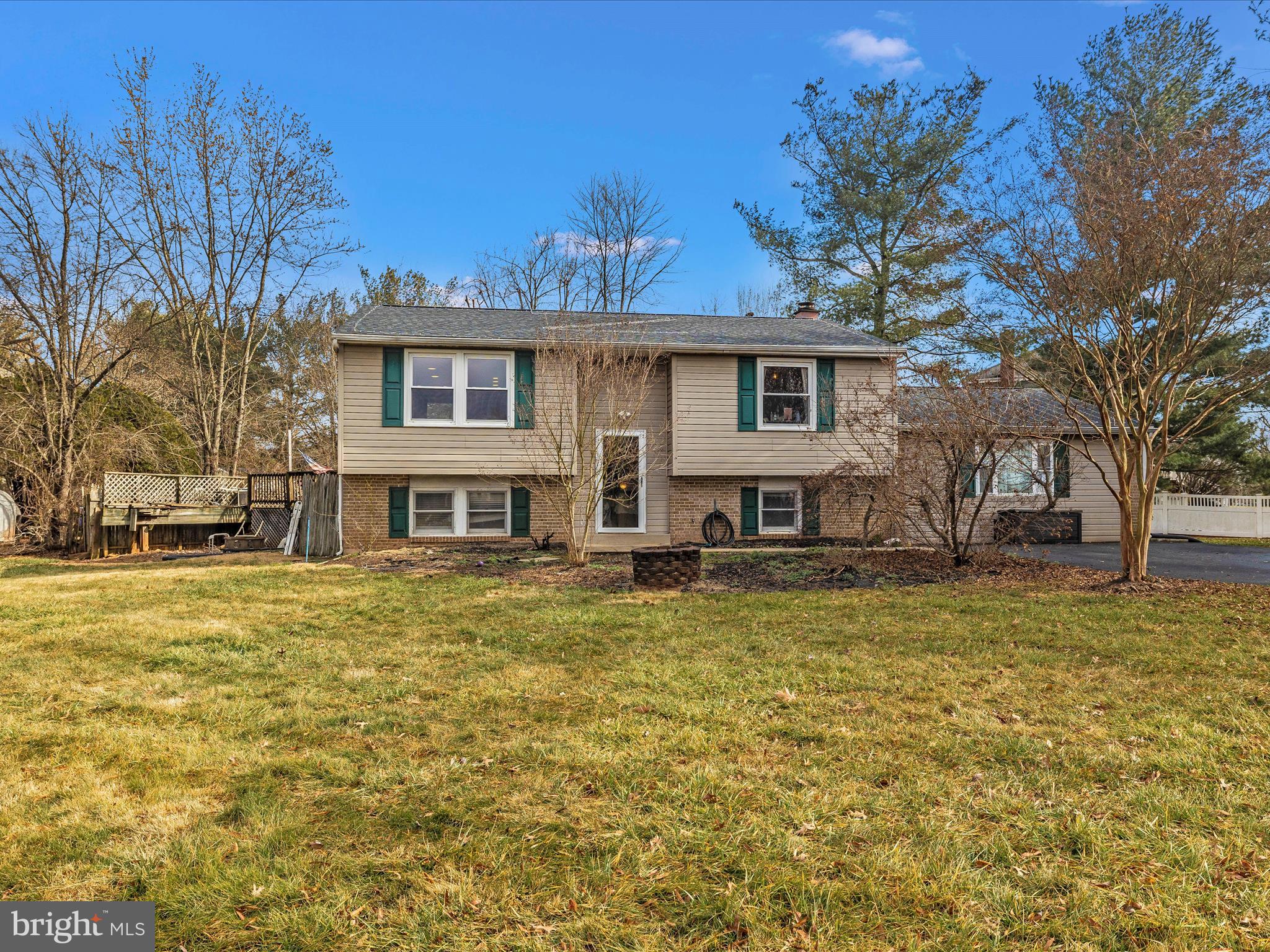 19017 Wootton Avenue Poolesville, MD 20837 - Photo 40 of 46 Exterior