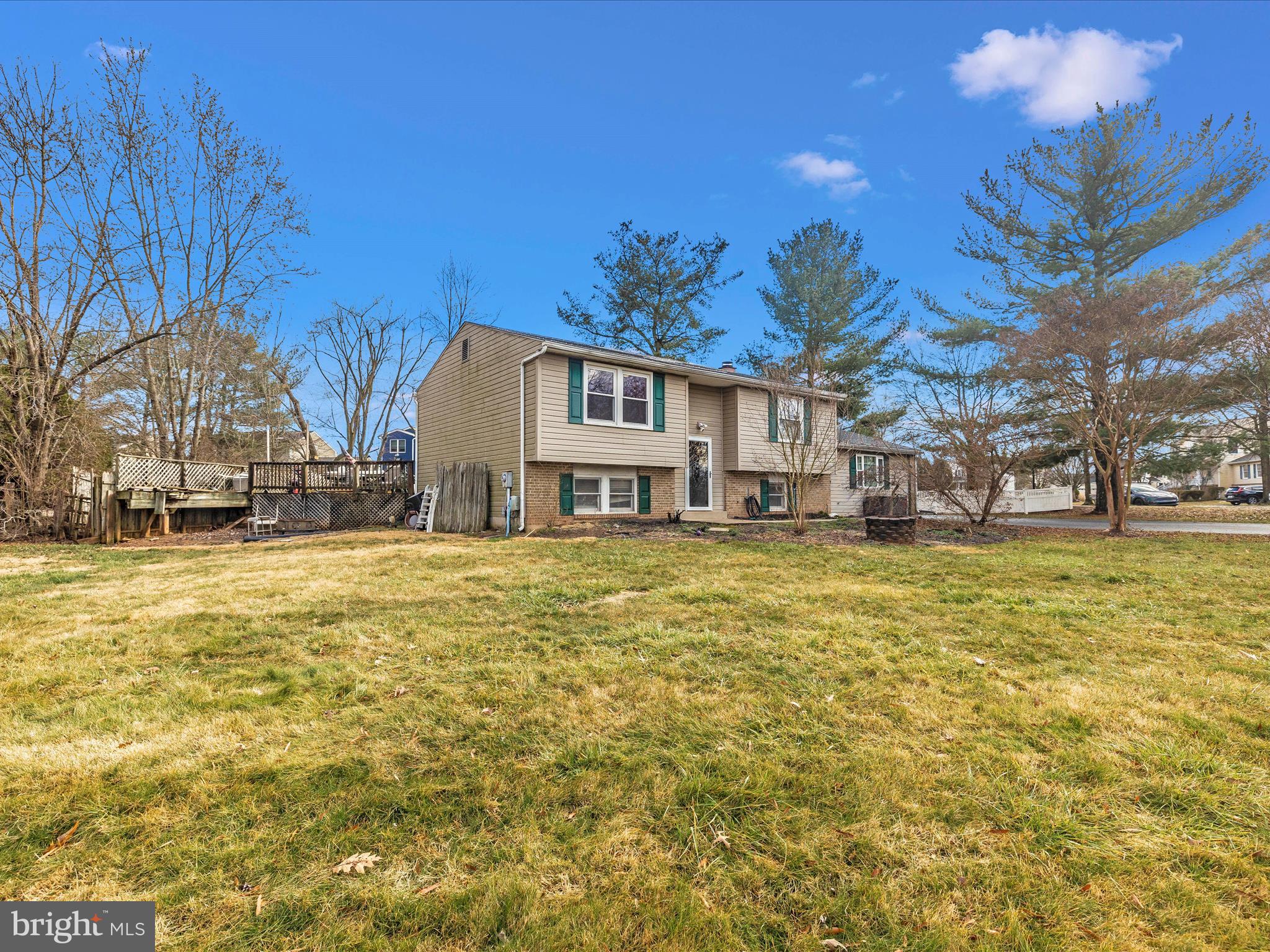 19017 Wootton Avenue Poolesville, MD 20837 - Photo 42 of 46 Exterior