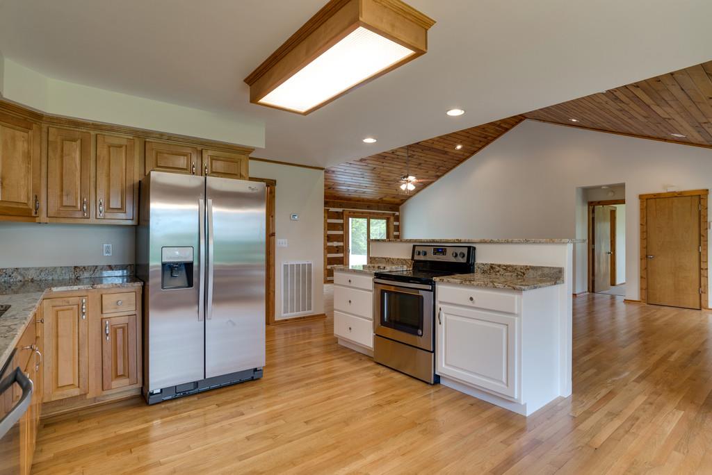 345 Marshall Road Belvidere, TN 37306 - Photo 12 of 26 Gallery Image 12