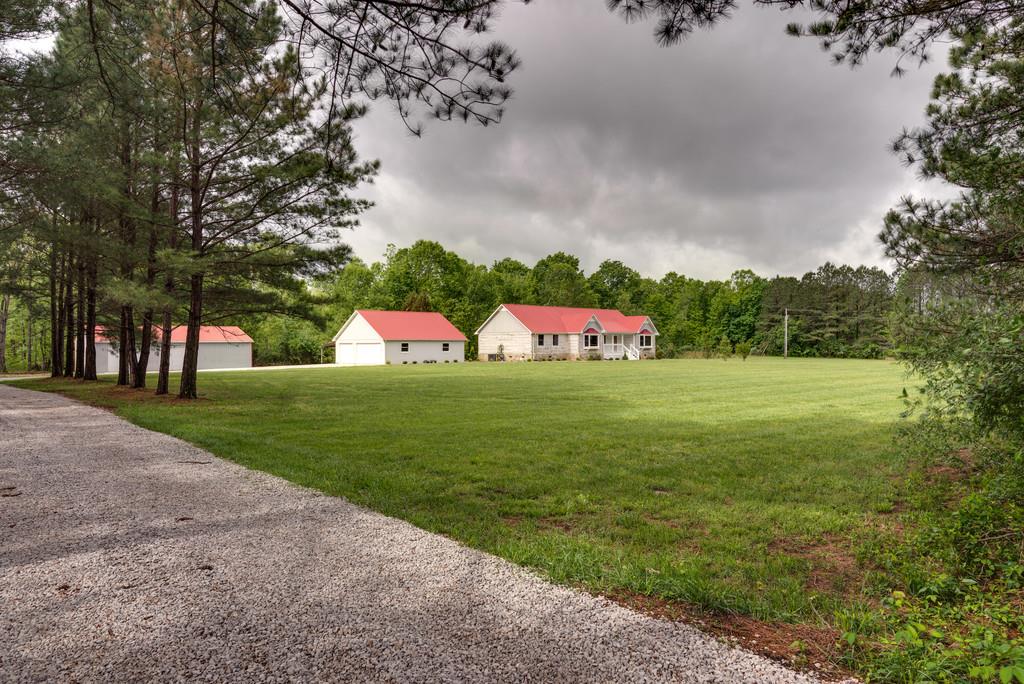 345 Marshall Road Belvidere, TN 37306 - Photo 4 of 26 Gallery Image 4