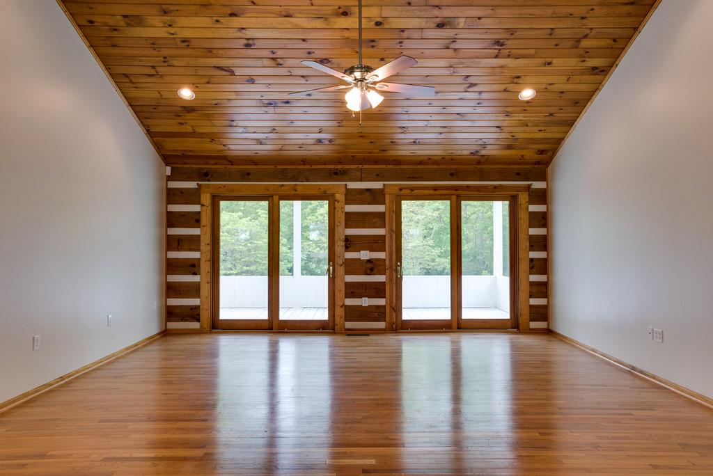 345 Marshall Road Belvidere, TN 37306 - Photo 6 of 26 Gallery Image 6