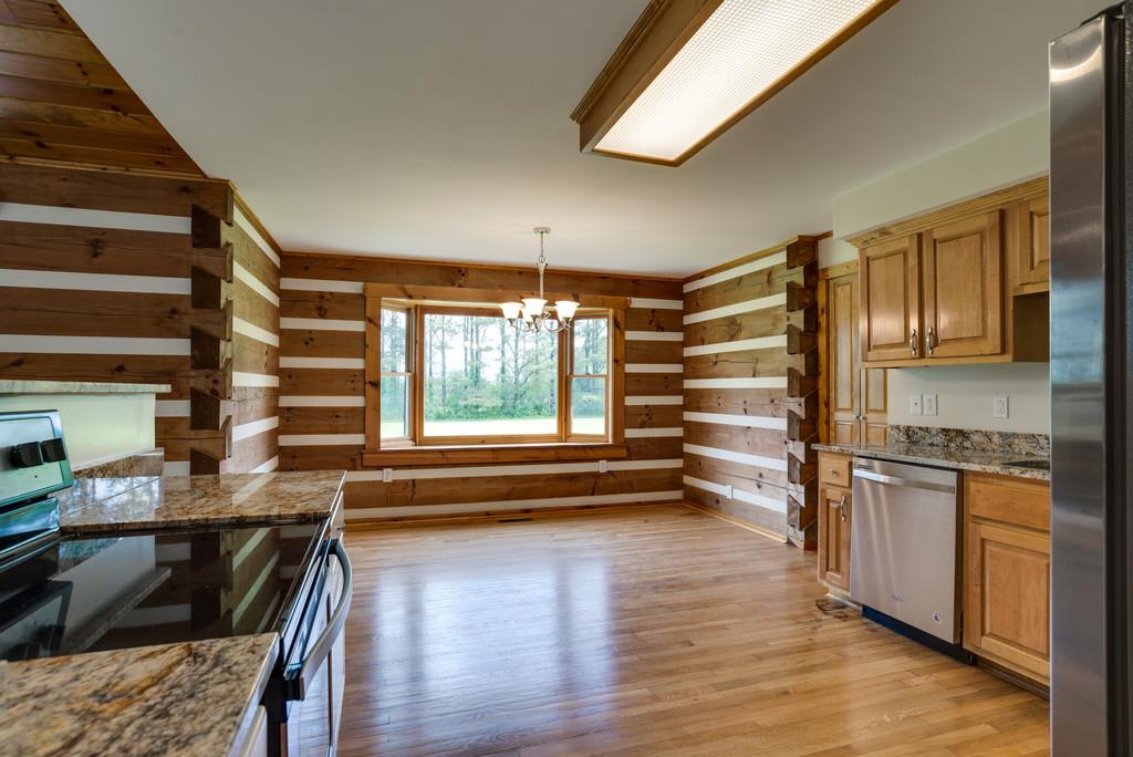 345 Marshall Road Belvidere, TN 37306 - Photo 9 of 26 Gallery Image 9