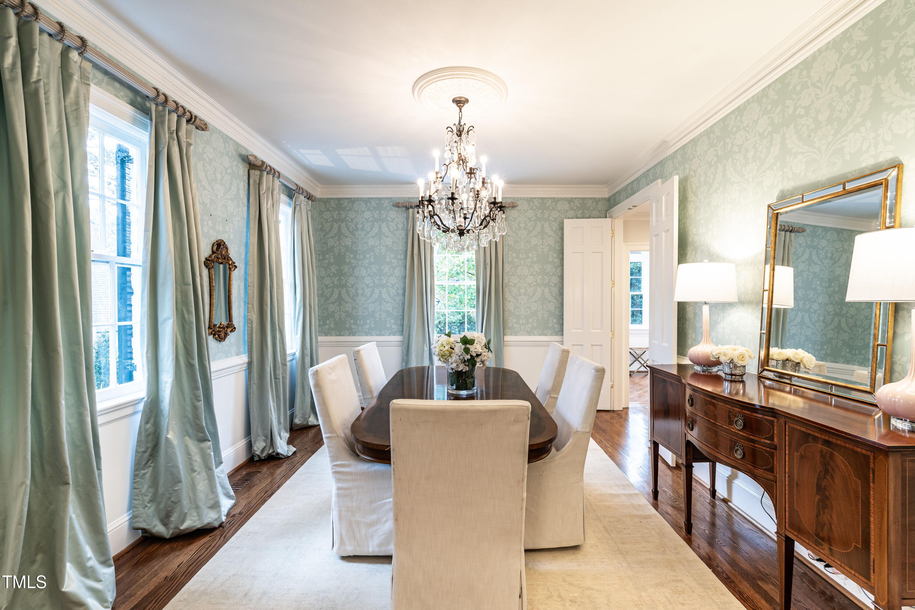 3203 White Oak Road Raleigh, NC 27609 - Photo 12 of 58 Dining Room