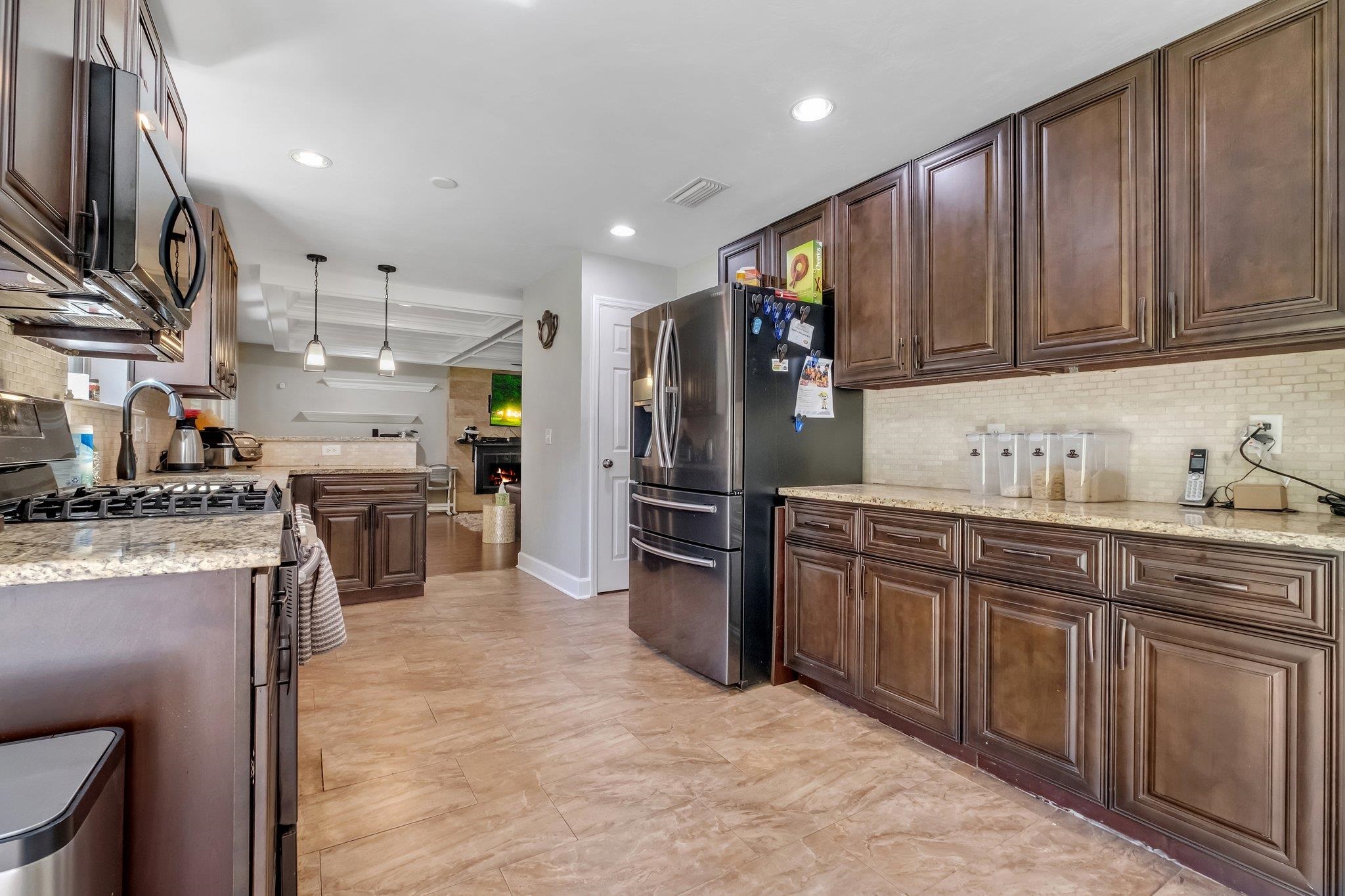 624 Litchfield Road Tallahassee, FL 32312 - Photo 4 of 25 Gallery Image 4