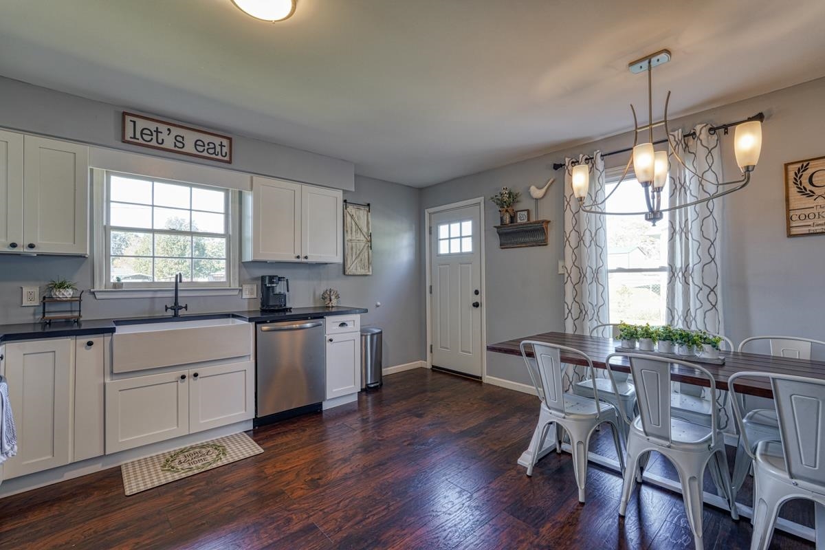 218 Thompson Road Chesnee, SC 29323 - Photo 5 of 35