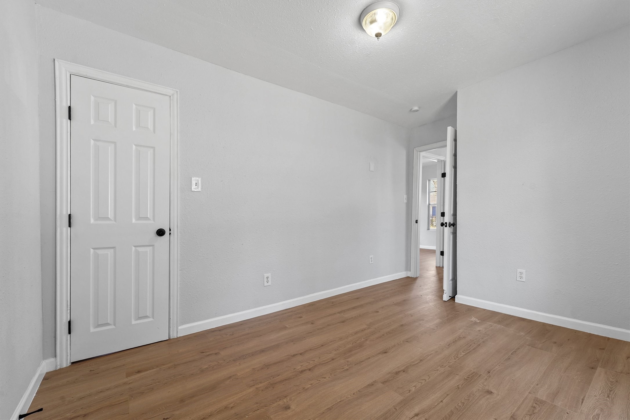 8030 Record Street, Unit B Houston, TX 77028 - Photo 11 of 15