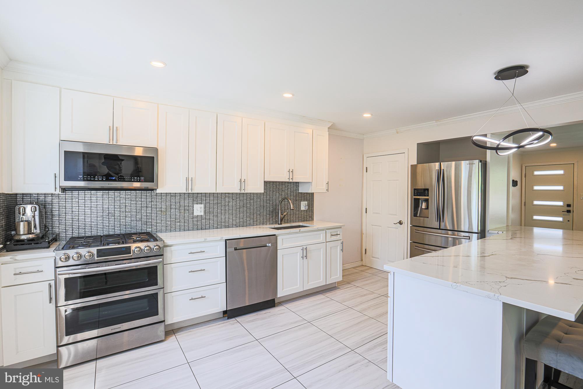 935 Radcliffe Road Towson, MD 21204 - Photo 15 of 51 Gallery Image 15