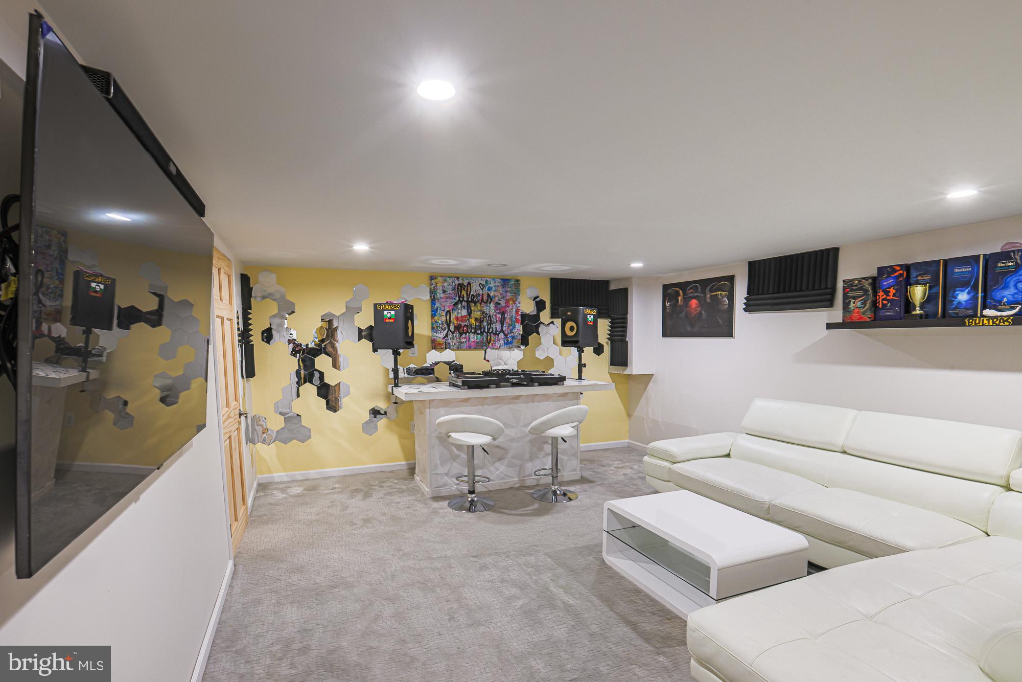 935 Radcliffe Road Towson, MD 21204 - Photo 29 of 51 Gallery Image 29
