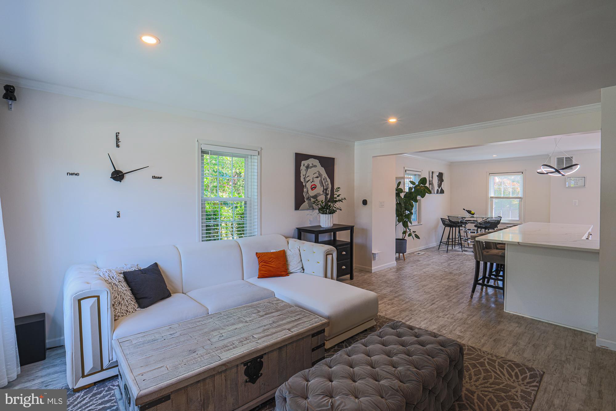 935 Radcliffe Road Towson, MD 21204 - Photo 5 of 51 Gallery Image 5