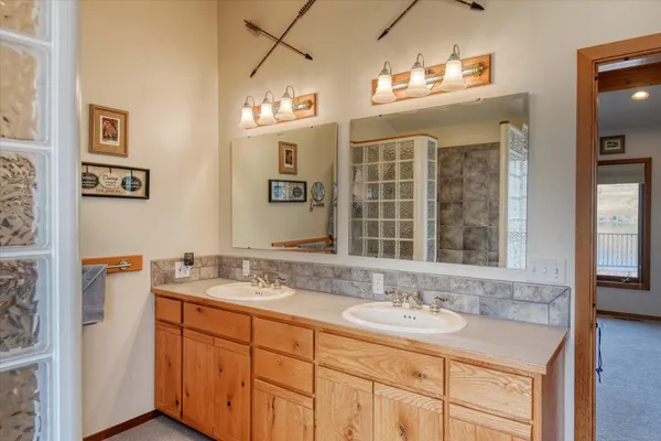 $775,000 | 16547 Whitelaw Road East, Wilbur, WA 99185
