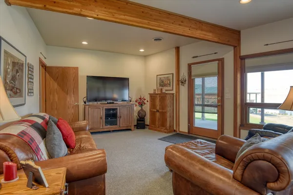 $775,000 | 16547 Whitelaw Road East, Wilbur, WA 99185