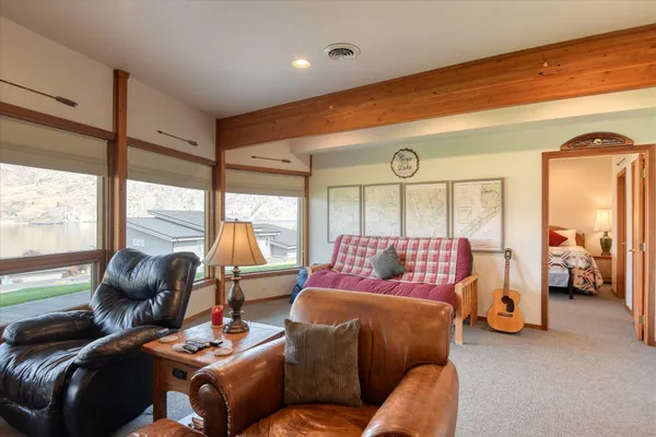 $775,000 | 16547 Whitelaw Road East, Wilbur, WA 99185