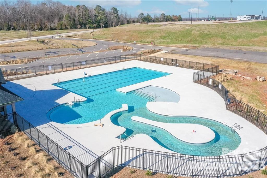 724 Bluff Loop Road Rock Hill, SC 29730 - Photo 35 of 45