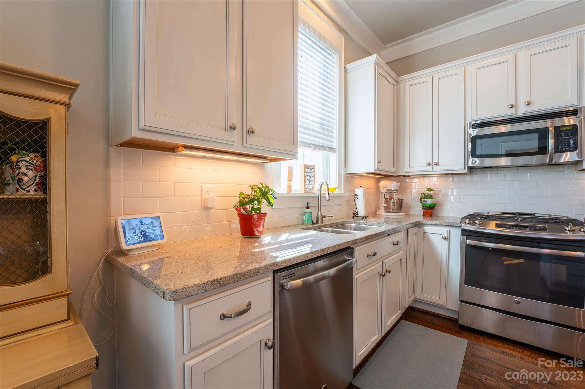 724 Bluff Loop Road Rock Hill, SC 29730 - Photo 4 of 45