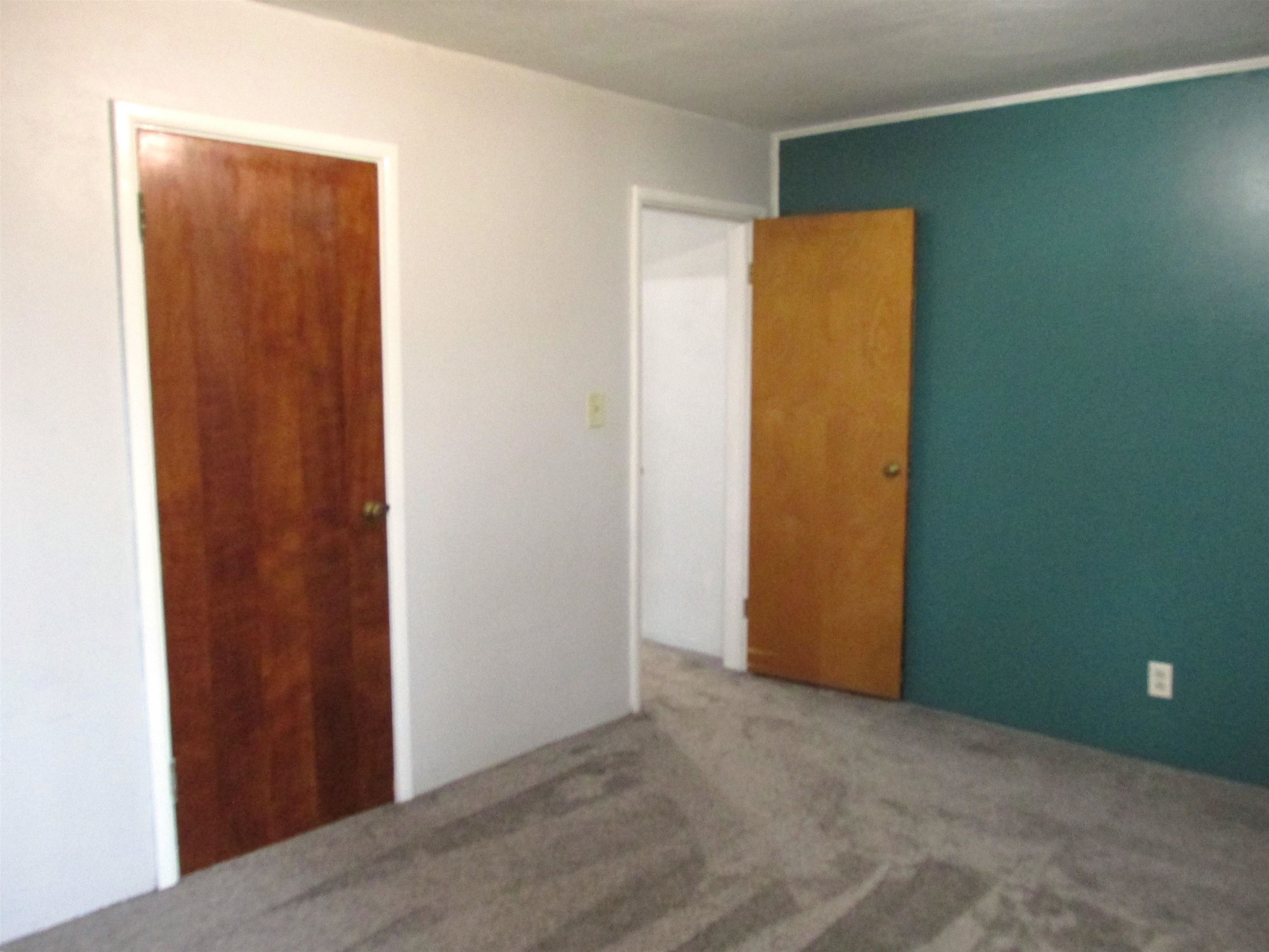 926 West 2nd Street Byron, IL 61010 - Photo 9 of 20 a view of an empty room