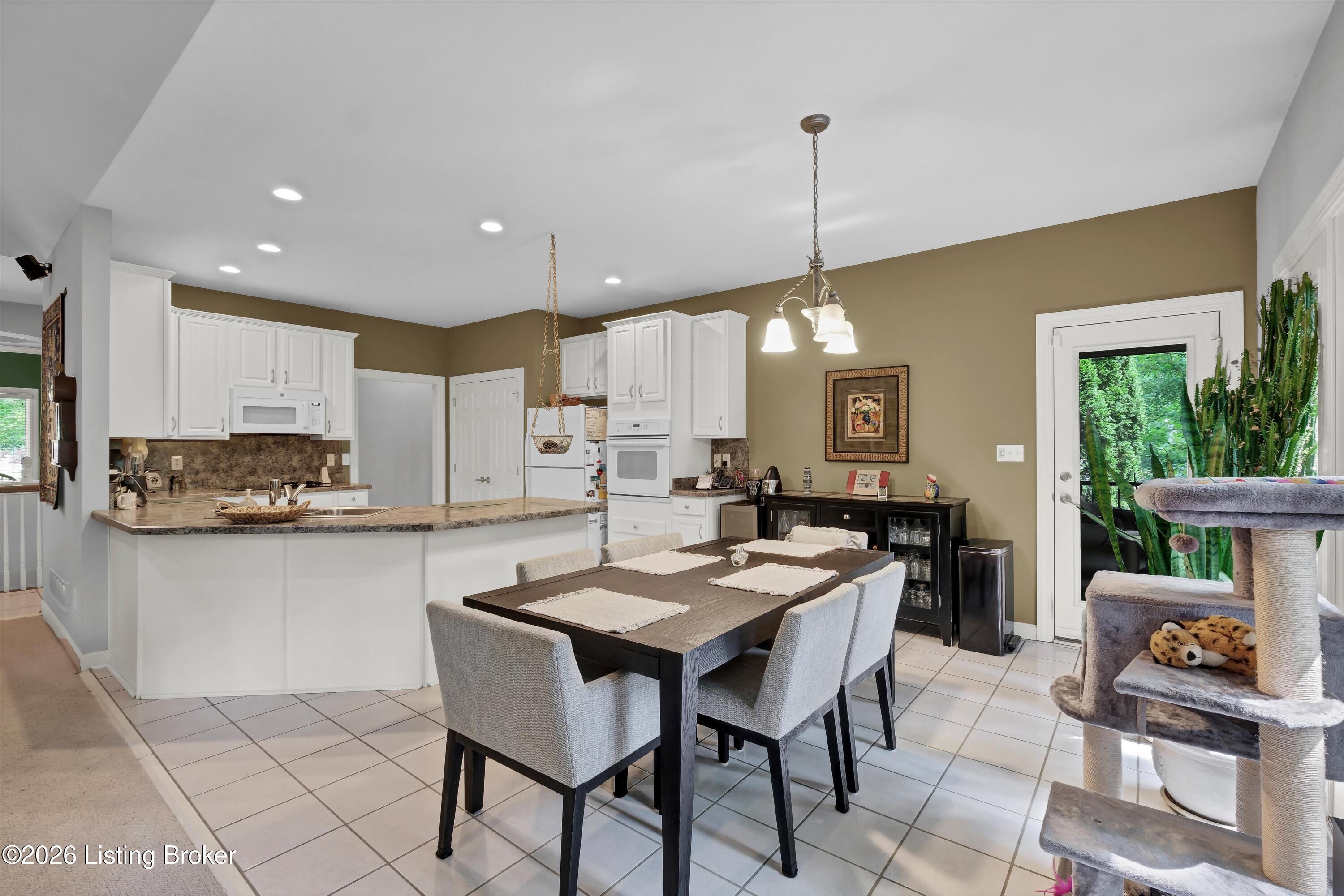 2710 Razor View Court Louisville, KY 40299 - Photo 19 of 82 Breakfast Area by Open Kitchen