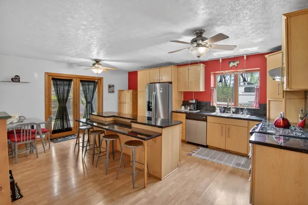 $269,900 | 5501 Hague Avenue, Jackson, MI 49203