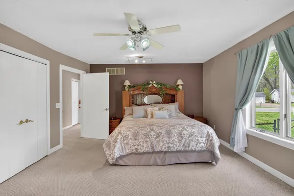 $269,900 | 5501 Hague Avenue, Jackson, MI 49203