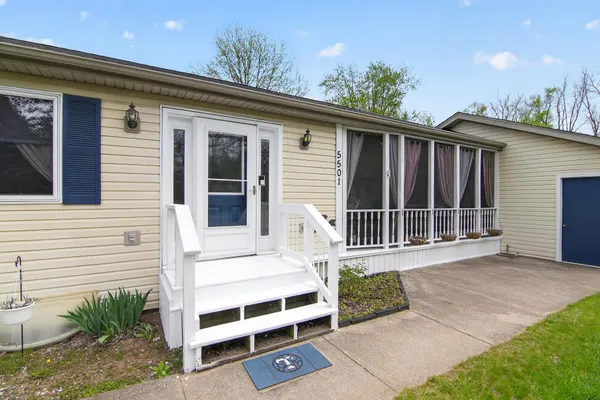 $269,900 | 5501 Hague Avenue, Jackson, MI 49203