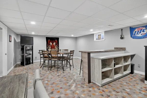 $269,900 | 5501 Hague Avenue, Jackson, MI 49203
