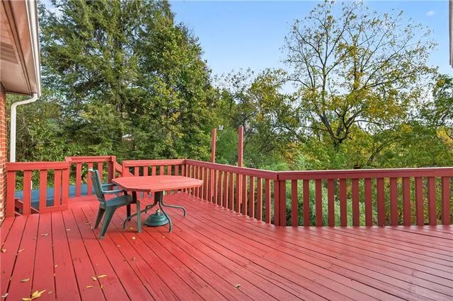 $279,900 | 1033 Old Hills Road, McKeesport, PA 15135