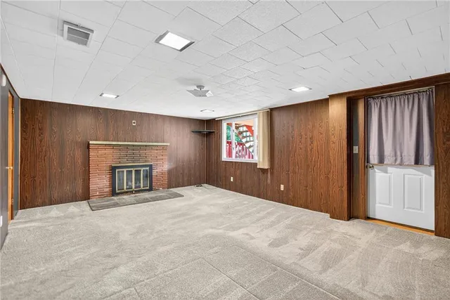 $279,900 | 1033 Old Hills Road, McKeesport, PA 15135