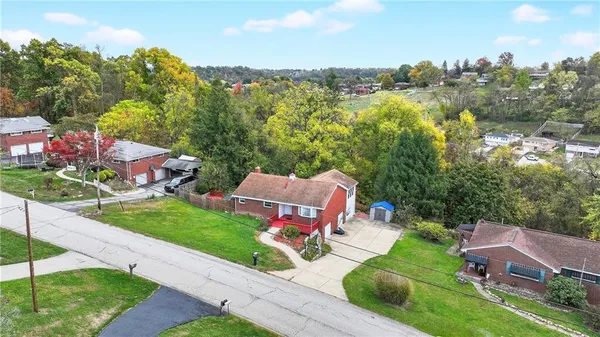 $264,000 | 1033 Old Hills Road, McKeesport, PA 15135