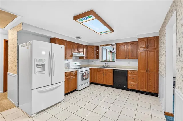 $279,900 | 1033 Old Hills Road, McKeesport, PA 15135