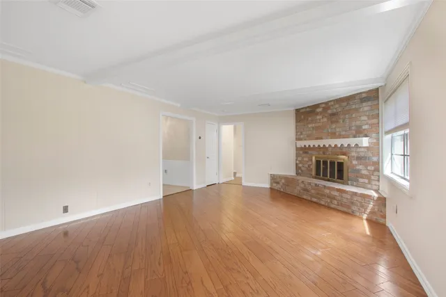 $375,000 | 711 Rosewood Drive, Shenandoah, TX 77381