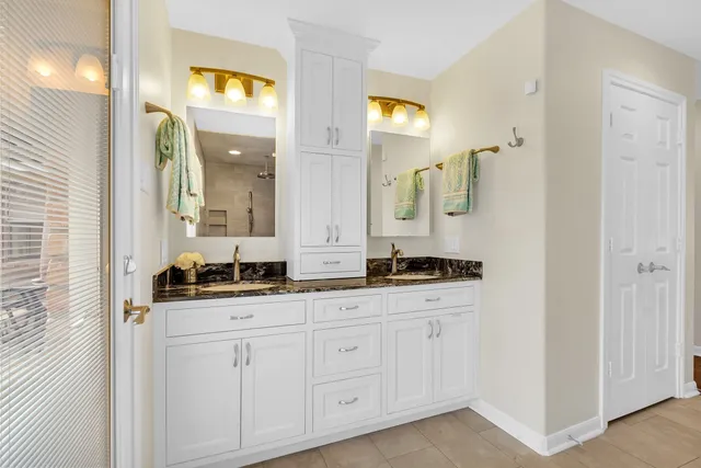 $375,000 | 711 Rosewood Drive, Shenandoah, TX 77381