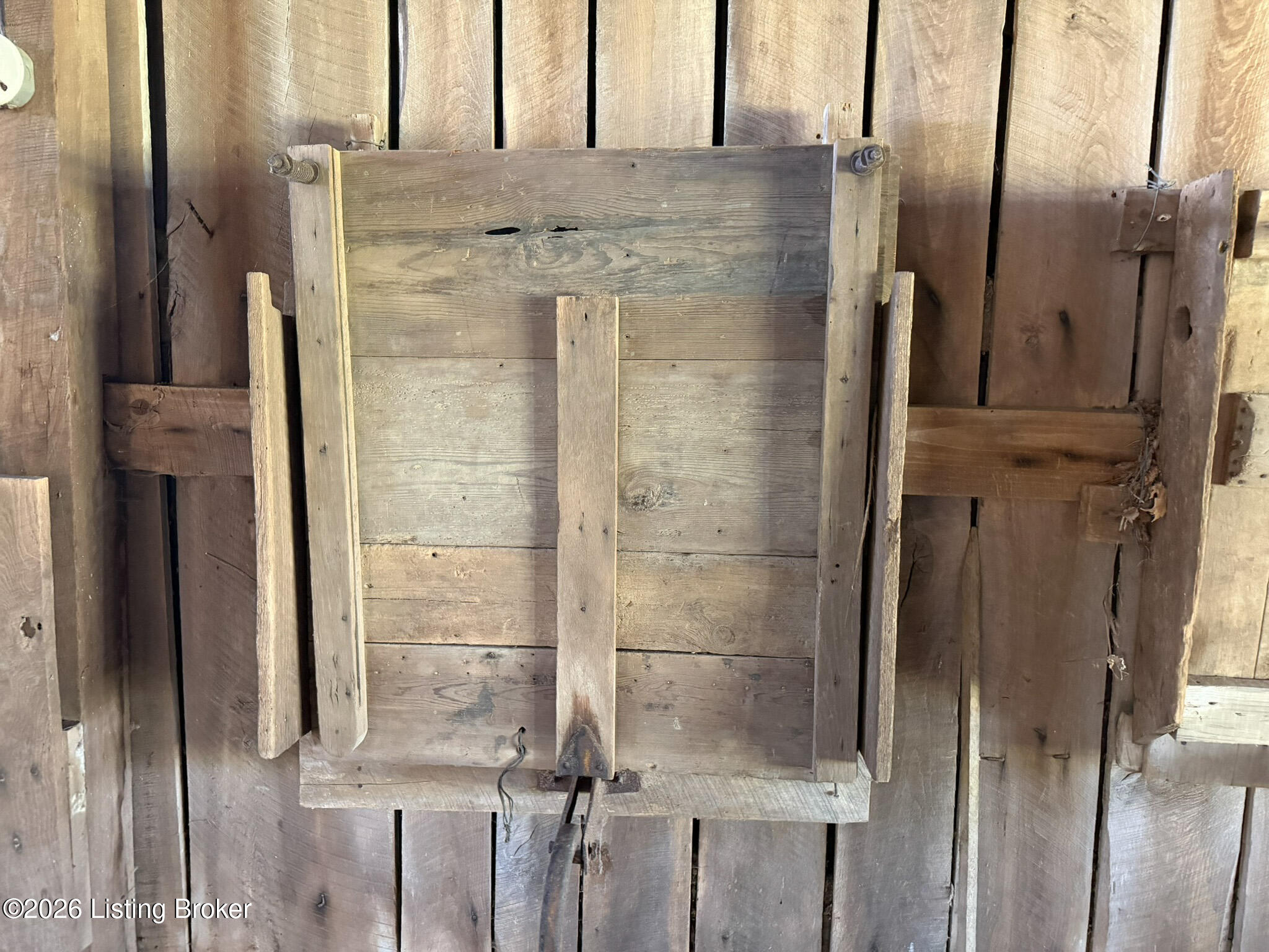 1900 Ritter Lane Waddy, KY 40076 - Photo 11 of 13 OId Tobacco Press