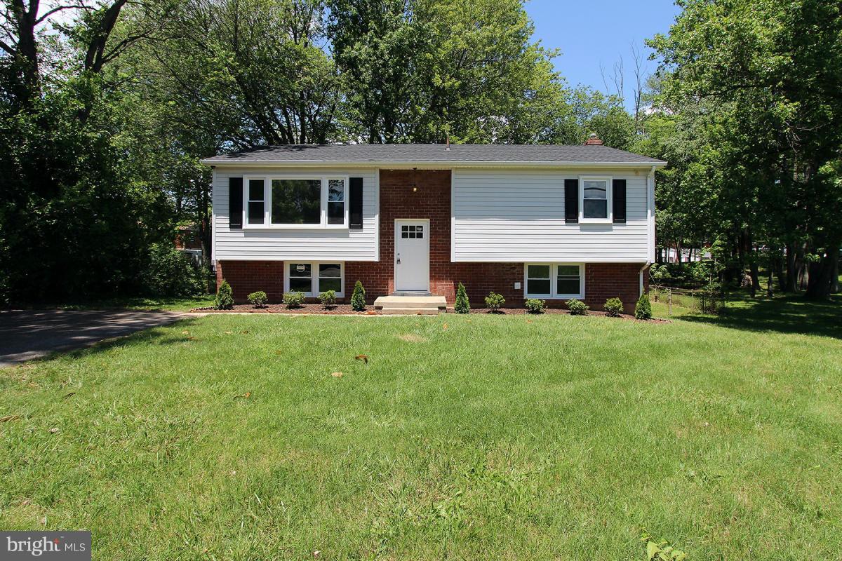 9311 Piscataway Road Clinton, MD 20735 - Photo 1 of 29 Exterior (Front)