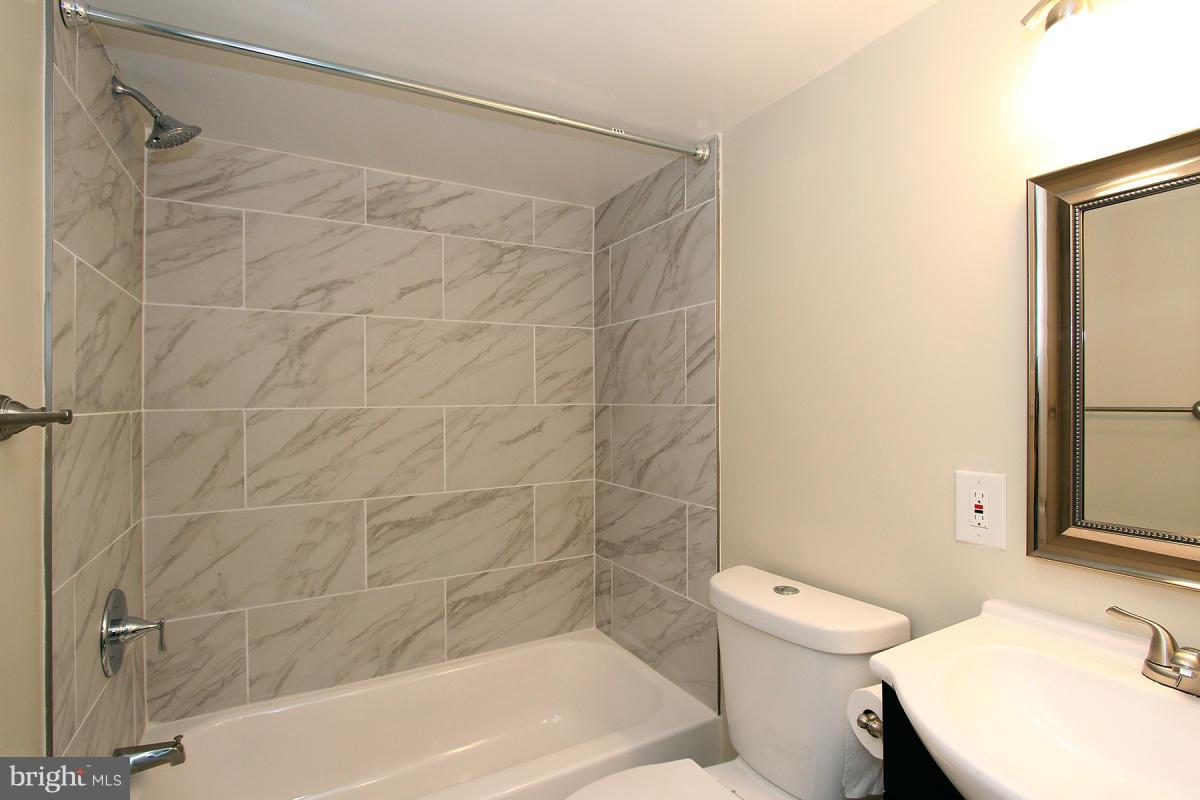 9311 Piscataway Road Clinton, MD 20735 - Photo 25 of 29 Bath