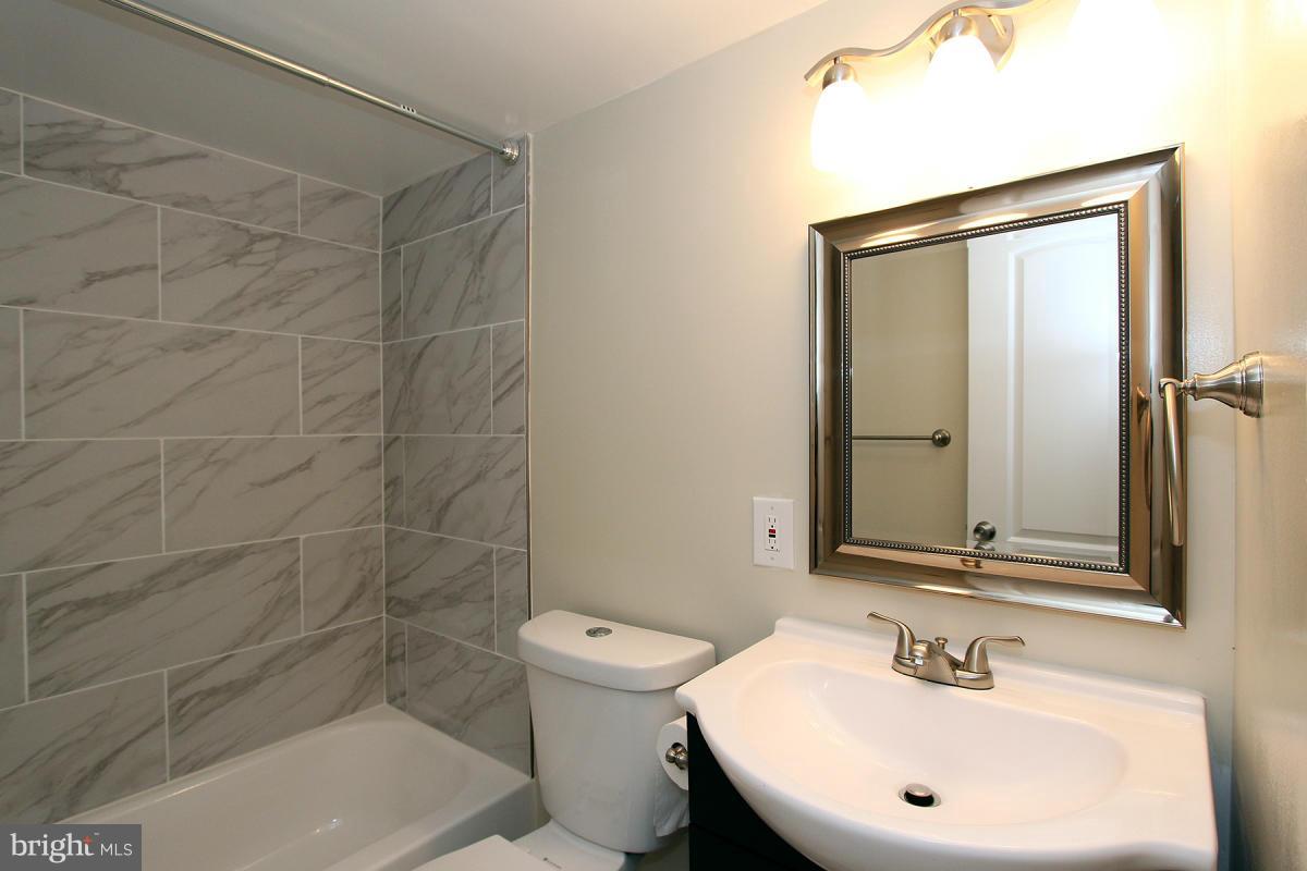 9311 Piscataway Road Clinton, MD 20735 - Photo 26 of 29 Bath