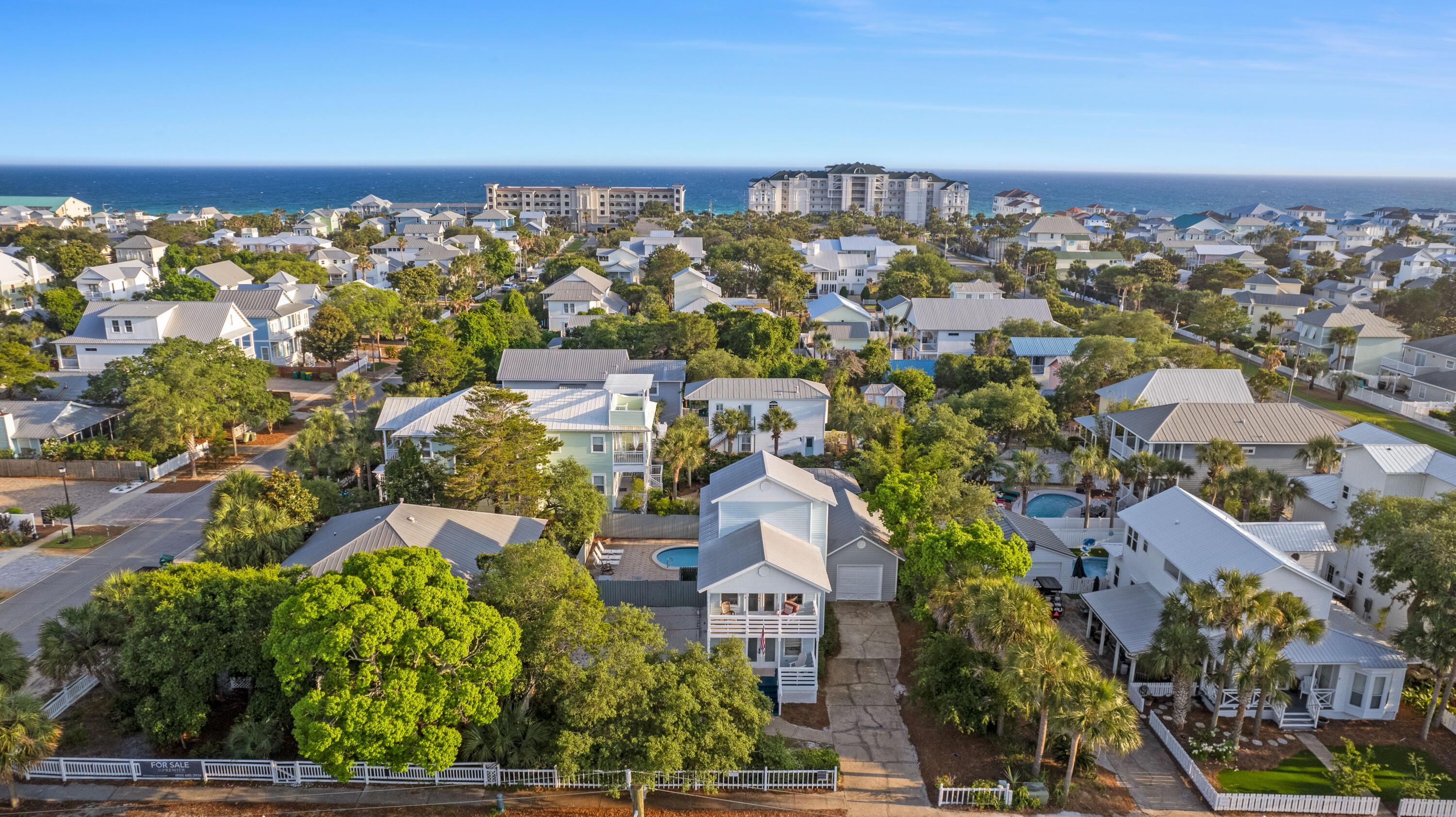 4508 Luke Avenue Destin, FL 32541 - Photo 44 of 48 an aerial view of multiple house